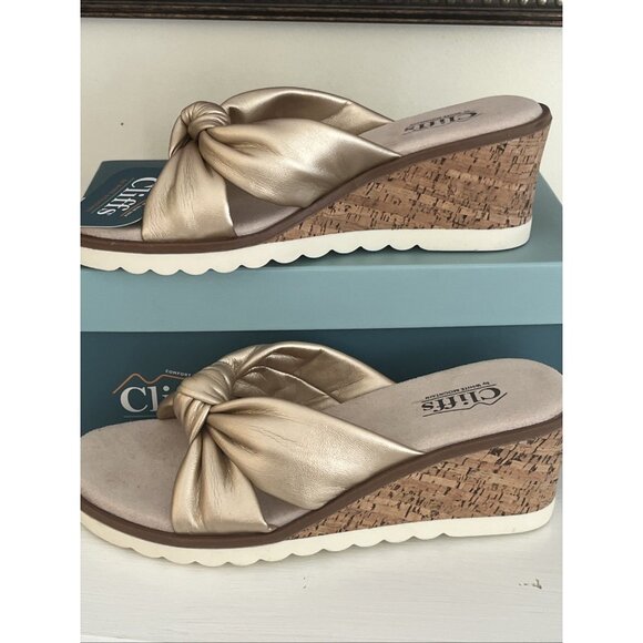 Cliffs White Mountain Gold Slip On Open Toe Comfort Slide Wedge Sandals Sz 8 New - Picture 1 of 5